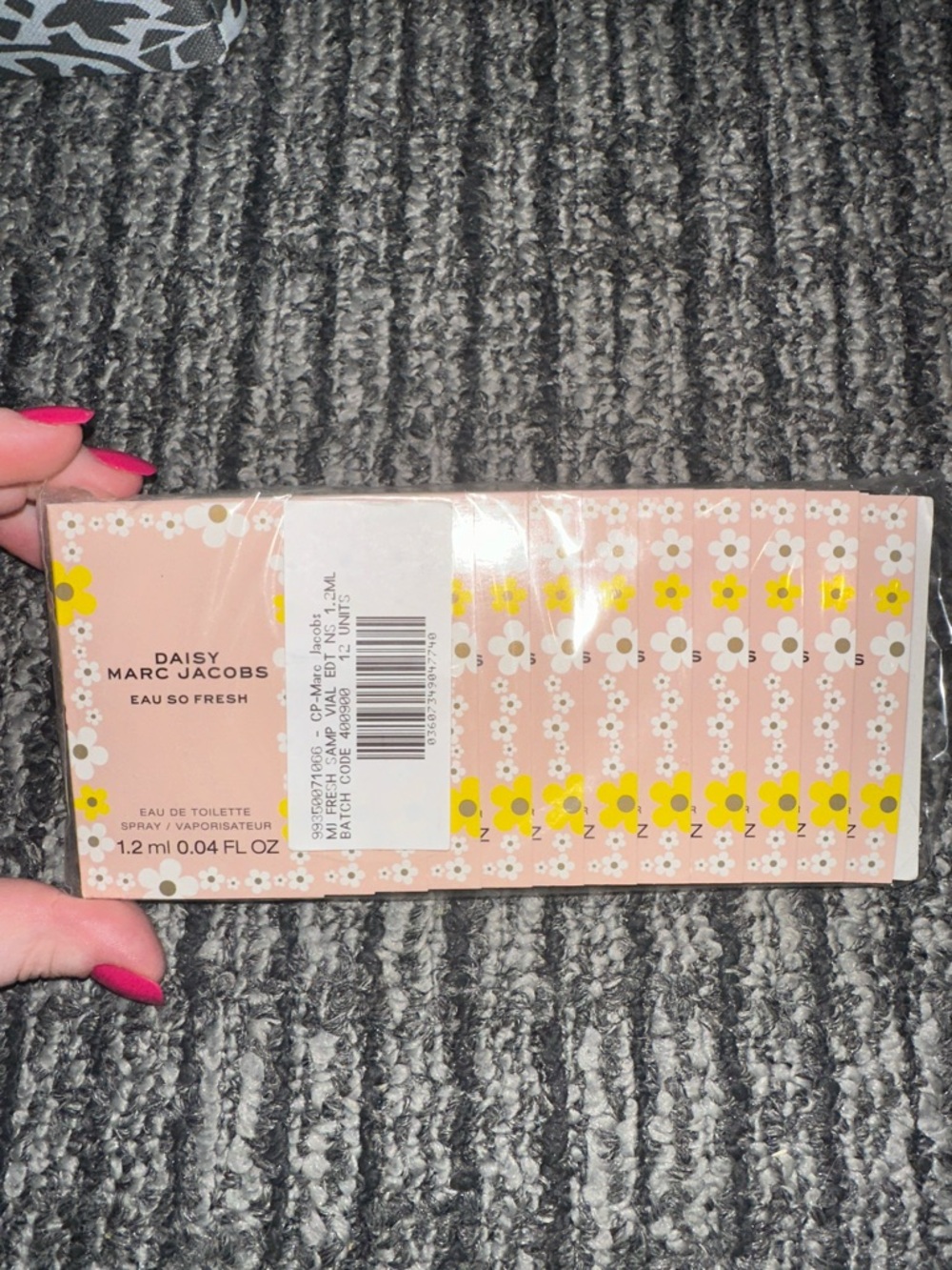 Daisy Marc Jacobs Eau So Fresh 1.2ml 12CT